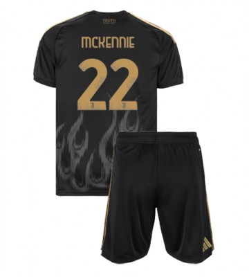 Juventus Weston McKennie #22 Tredjetrøje Børn 2026-27 Kortærmet (+ Korte bukser)